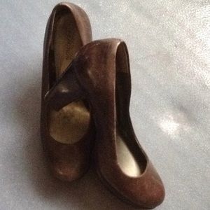 Kenneth Cole leather platforms